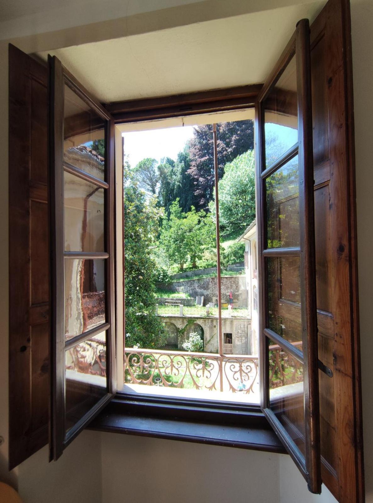 Casa Valduggia Bed & Breakfast Bagian luar foto