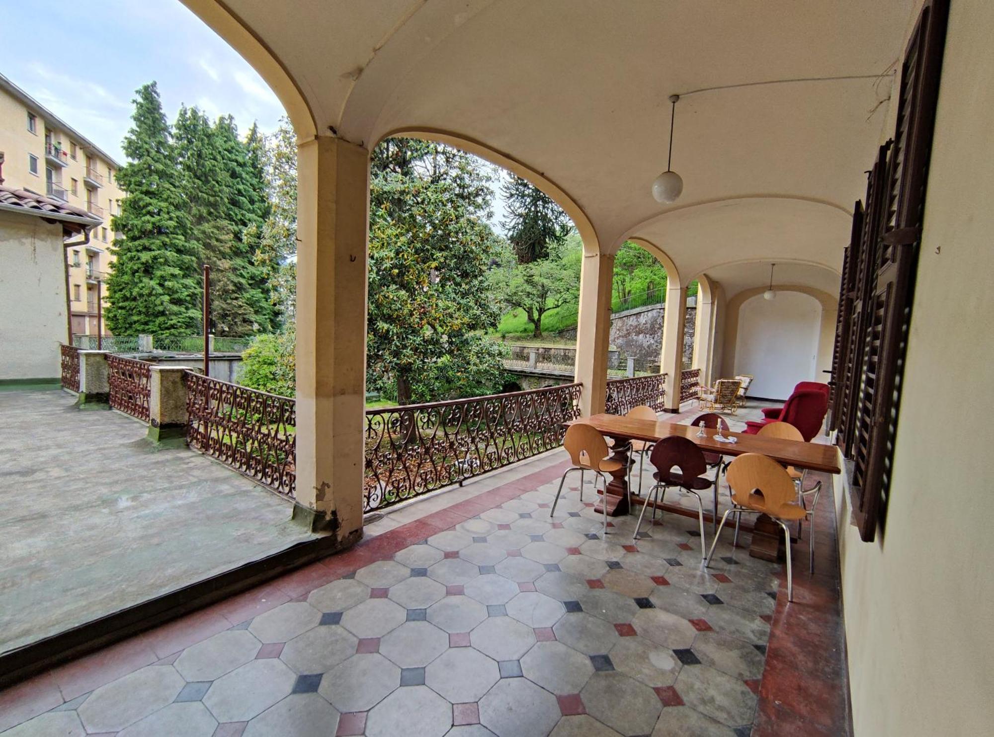 Casa Valduggia Bed & Breakfast Bagian luar foto