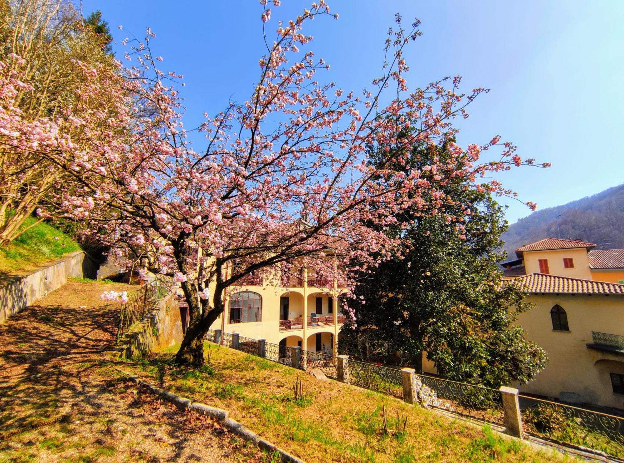 Casa Valduggia Bed & Breakfast Bagian luar foto